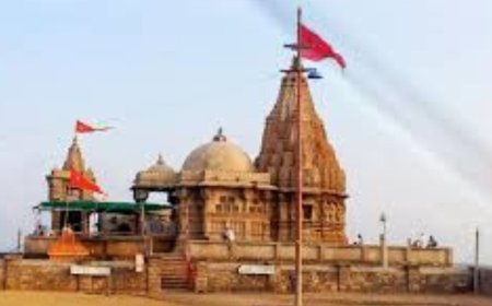 Experience Spiritual Peace at the Sacred Geeta Mandir Today