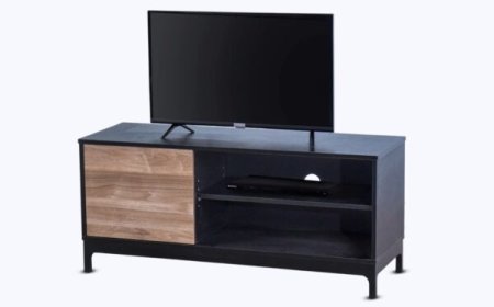 Who Sells the Best TV Consoles in Karachi?