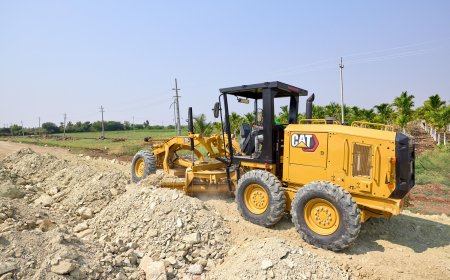 Maintenance Features That Make Cat Motor Graders Operator-Friendly