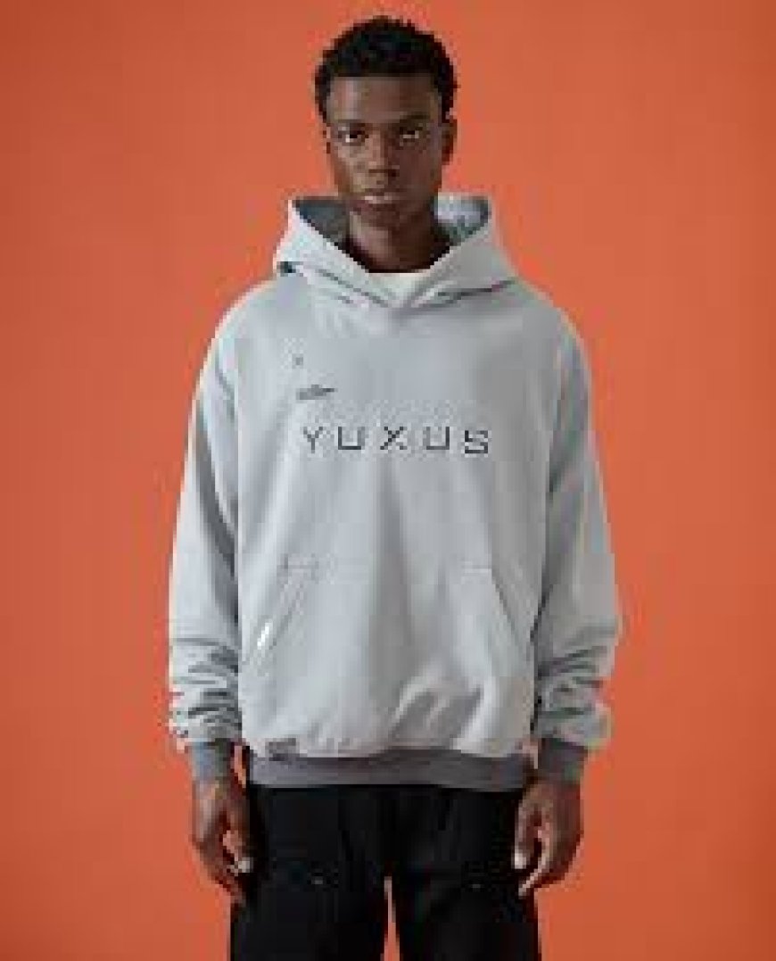 Yuxus: Innovación y Estilo en la Moda Urbana Española