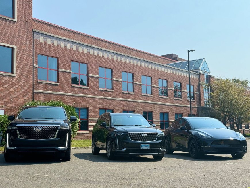 Why a Limo Ride from Connecticut to Bradley Is Better Than Driving Yourself