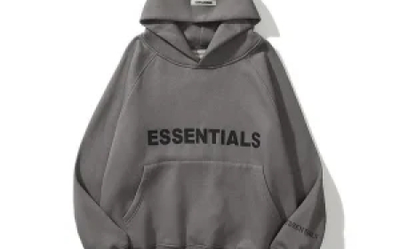 Men's Essentials Hoodie – Fear of God Cool: Redefining Everyday Luxury