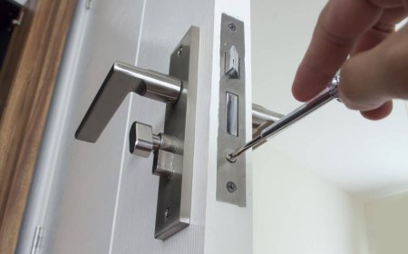 What Sets Locksmith Lake Worth FL Apart from Other Services in the Area